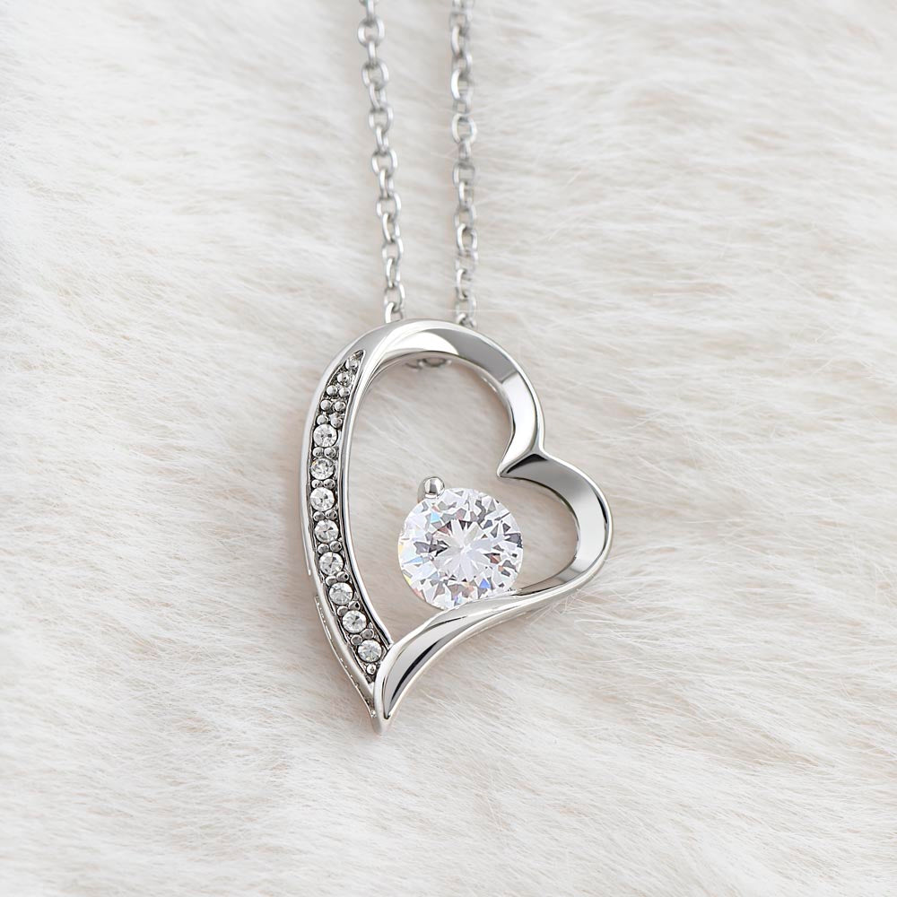 For the Woman You Love – Heart Necklace With Emotional Message Card She’ll Treasure